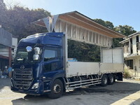 UDトラックスクオンアルミウイング大型（10t）[写真01]