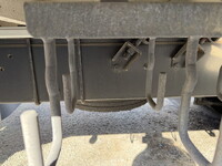 UDトラックスクオンアルミウイング大型（10t）[写真26]