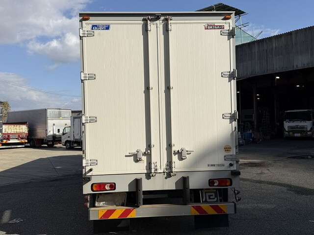 UDトラックスクオンアルミウイング大型（10t）[写真07]