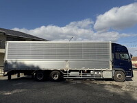 UDトラックスクオンアルミウイング大型（10t）[写真09]