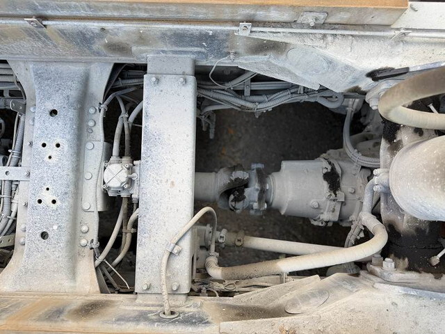 三菱ふそうスーパーグレートダンプ大型（10t）[写真15]