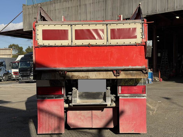 三菱ふそうスーパーグレートダンプ大型（10t）[写真06]