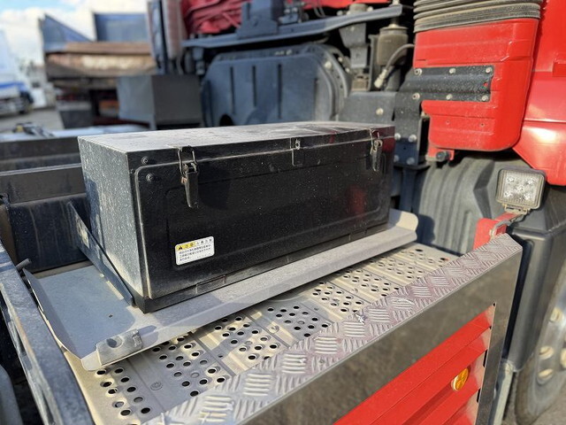 三菱ふそうスーパーグレートダンプ大型（10t）[写真08]