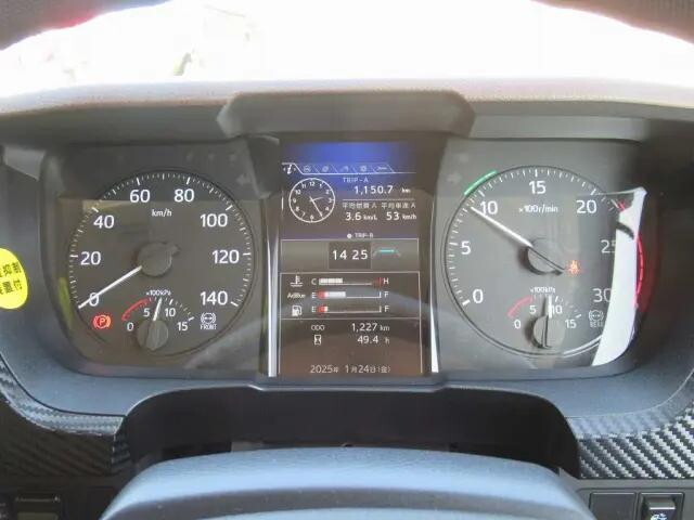 日野プロフィアミキサー車（コンクリートミキサー）大型（10t）[写真16]