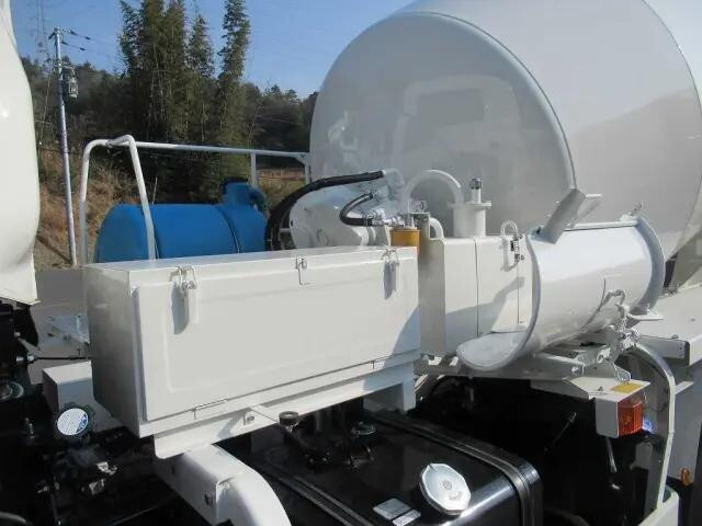 日野プロフィアミキサー車（コンクリートミキサー）大型（10t）[写真07]