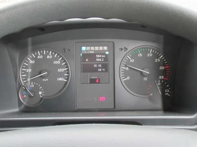 三菱ふそうファイタークレーン4段増トン（6t・8t）[写真19]