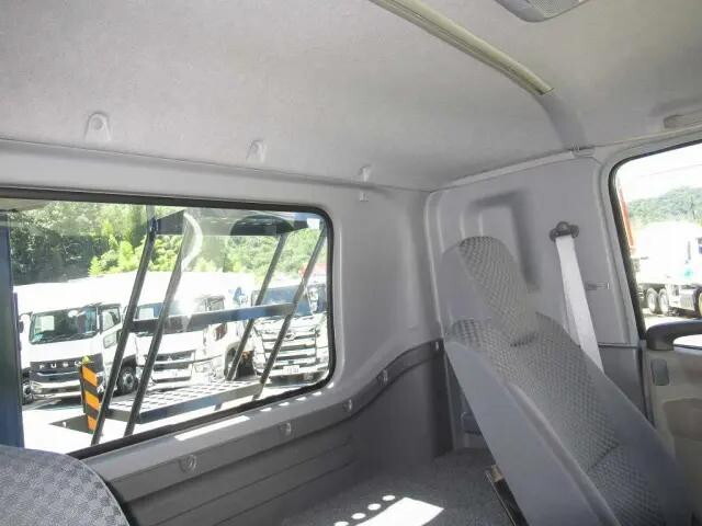 いすゞフォワード高所作業車増トン（6t・8t）[写真22]