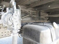 いすゞフォワード高所作業車増トン（6t・8t）[写真30]