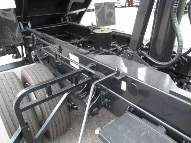 三菱ふそうファイター深ダンプ（土砂禁ダンプ）増トン（6t・8t）[写真23]