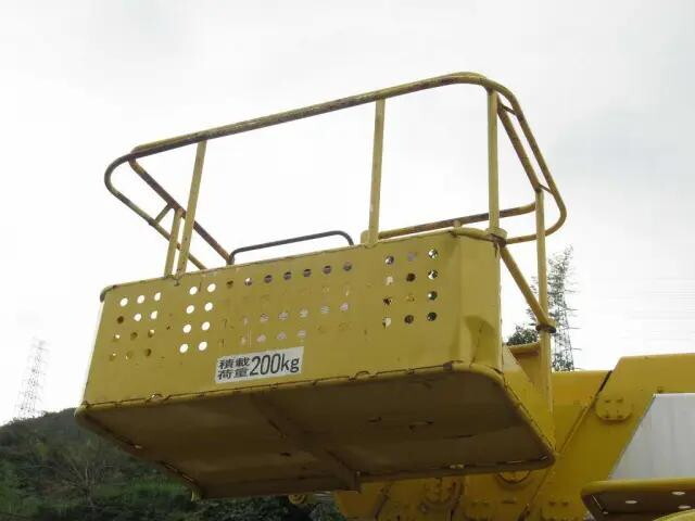 日野レンジャー高所作業車中型（4t）[写真10]