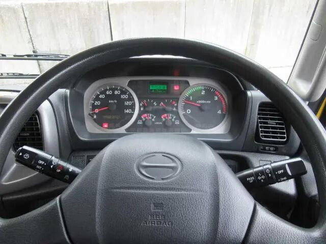 日野レンジャー高所作業車中型（4t）[写真25]