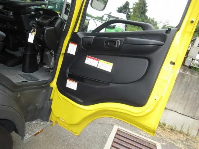 日野レンジャー高所作業車中型（4t）[写真27]