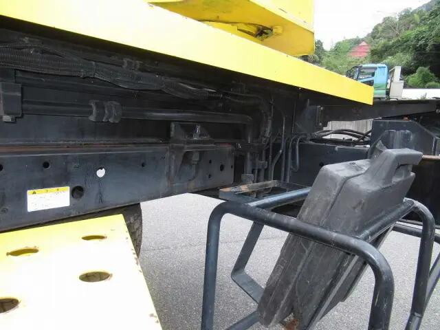日野レンジャー高所作業車中型（4t）[写真36]