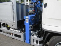 三菱ふそうファイタークレーン4段増トン（6t・8t）[写真13]