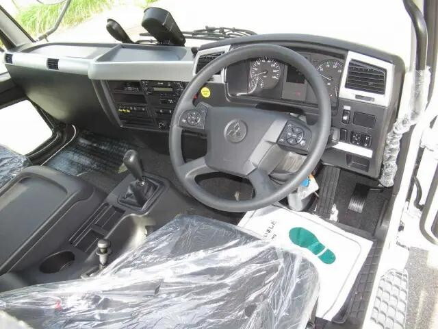 三菱ふそうファイタークレーン4段増トン（6t・8t）[写真17]