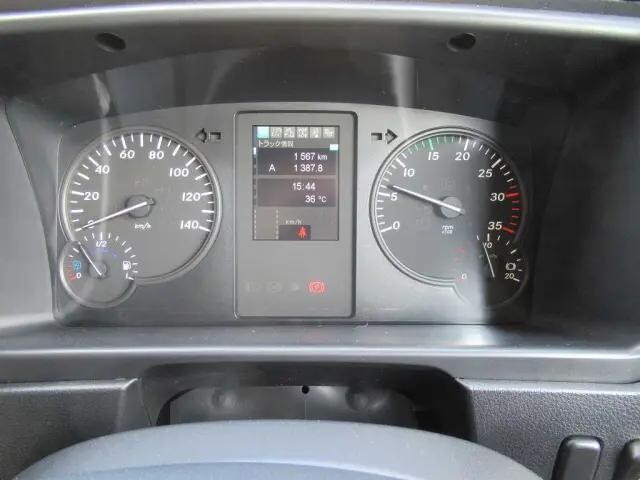 三菱ふそうファイタークレーン4段増トン（6t・8t）[写真19]