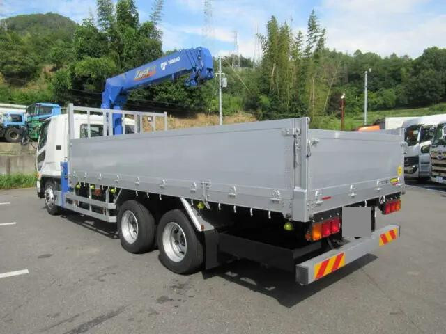 三菱ふそうファイタークレーン4段増トン（6t・8t）[写真02]