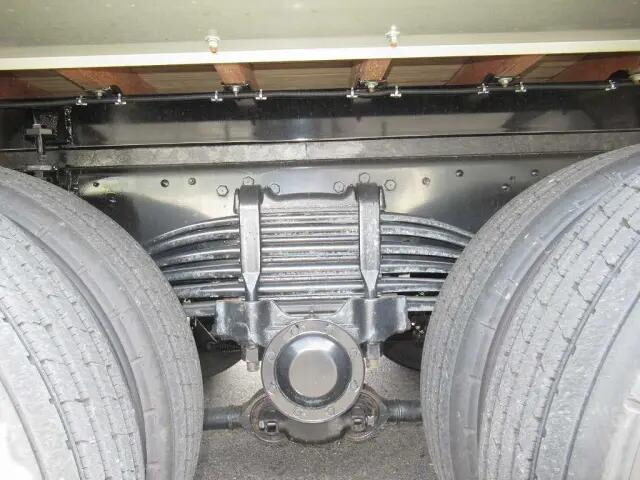 三菱ふそうファイタークレーン4段増トン（6t・8t）[写真25]