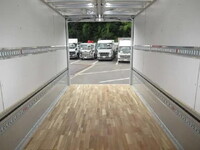 三菱ふそうファイターアルミウイング中型（4t）[写真11]