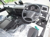 三菱ふそうファイターアルミウイング中型（4t）[写真18]