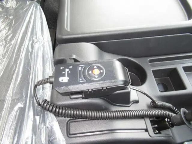 三菱ふそうファイターアルミウイング中型（4t）[写真20]