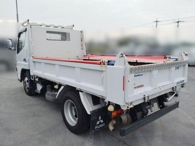 三菱ふそうキャンターダンプ小型（2t・3t）[写真04]