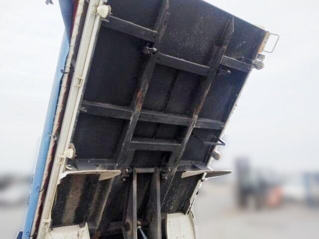 三菱ふそうキャンターダンプ小型（2t・3t）[写真07]