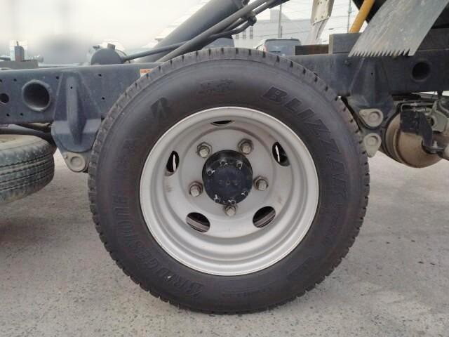 三菱ふそうキャンターダンプ小型（2t・3t）[写真08]