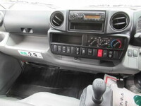 日野デュトロ高所作業車小型（2t・3t）[写真16]