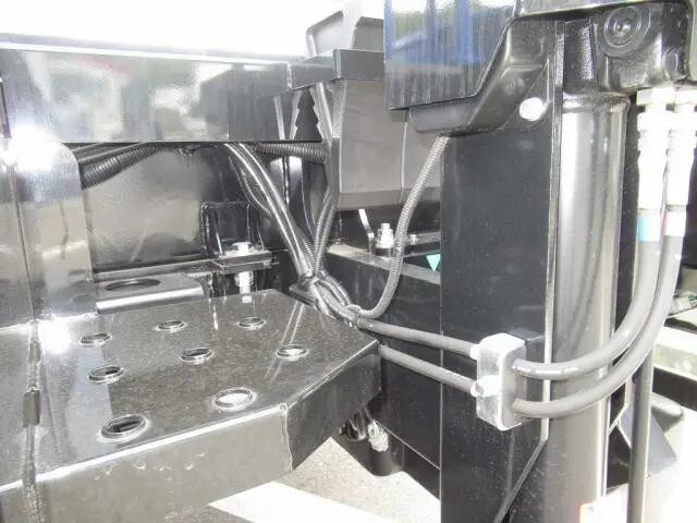 日野デュトロ高所作業車小型（2t・3t）[写真22]