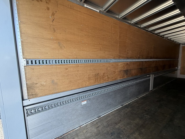 日野プロフィアアルミウイング大型（10t）[写真15]