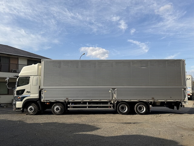 日野プロフィアアルミウイング大型（10t）[写真06]