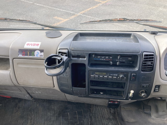 日野デュトロセーフティローダー小型（2t・3t）[写真37]