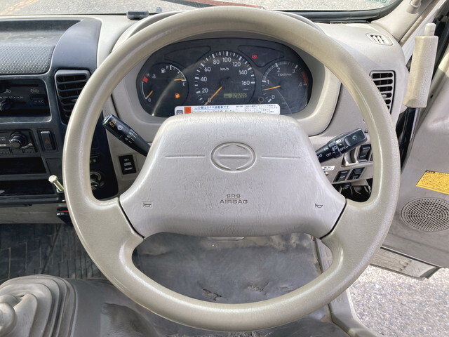 日野デュトロセーフティローダー小型（2t・3t）[写真38]