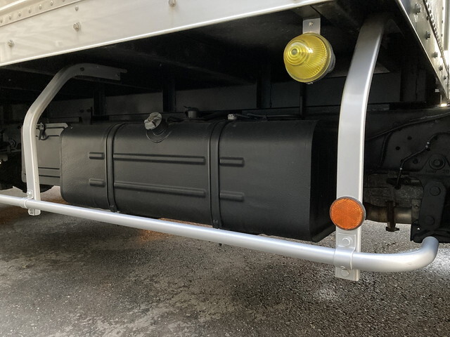 日野デュトロアルミバン小型（2t・3t）[写真11]