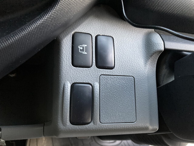 日野デュトロアルミバン小型（2t・3t）[写真35]