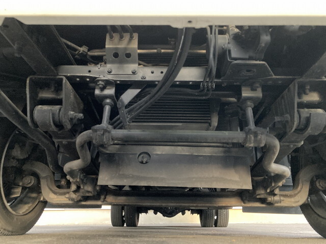 日野デュトロアルミバン小型（2t・3t）[写真08]