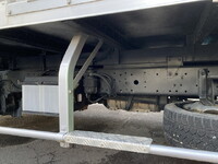 日野デュトロアルミバン小型（2t・3t）[写真10]