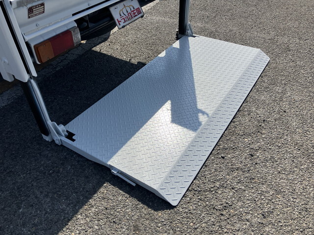 トヨタダイナダブルキャブ（Wキャブ）小型（2t・3t）[写真13]