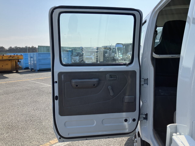 トヨタダイナダブルキャブ（Wキャブ）小型（2t・3t）[写真25]