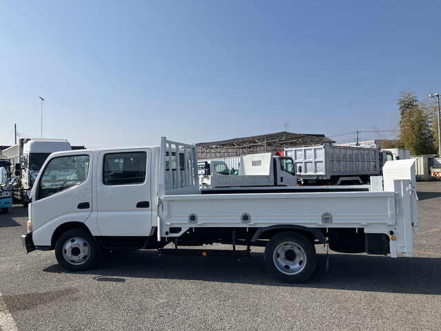 トヨタダイナダブルキャブ（Wキャブ）小型（2t・3t）[写真03]