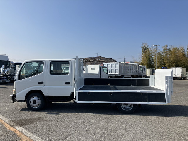 トヨタダイナダブルキャブ（Wキャブ）小型（2t・3t）[写真05]