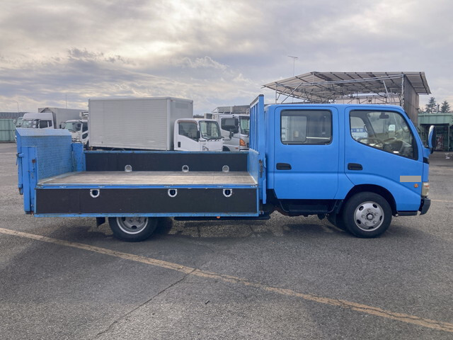 トヨタダイナダブルキャブ（Wキャブ）小型（2t・3t）[写真06]