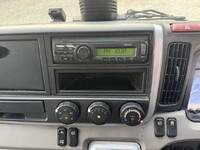 三菱ふそうキャンターアルミバン小型（2t・3t）[写真11]