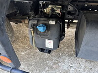 三菱ふそうキャンターアルミバン小型（2t・3t）[写真33]