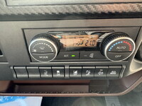 日野レンジャー冷蔵冷凍ウイング中型（4t）[写真27]