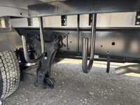 日野レンジャー冷蔵冷凍ウイング中型（4t）[写真38]