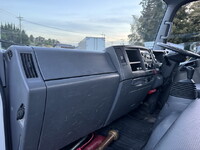 いすゞエルフ散水車小型（2t・3t）[写真17]