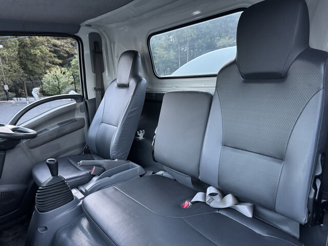 いすゞエルフ散水車小型（2t・3t）[写真17]