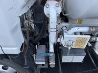 いすゞエルフ散水車小型（2t・3t）[写真19]